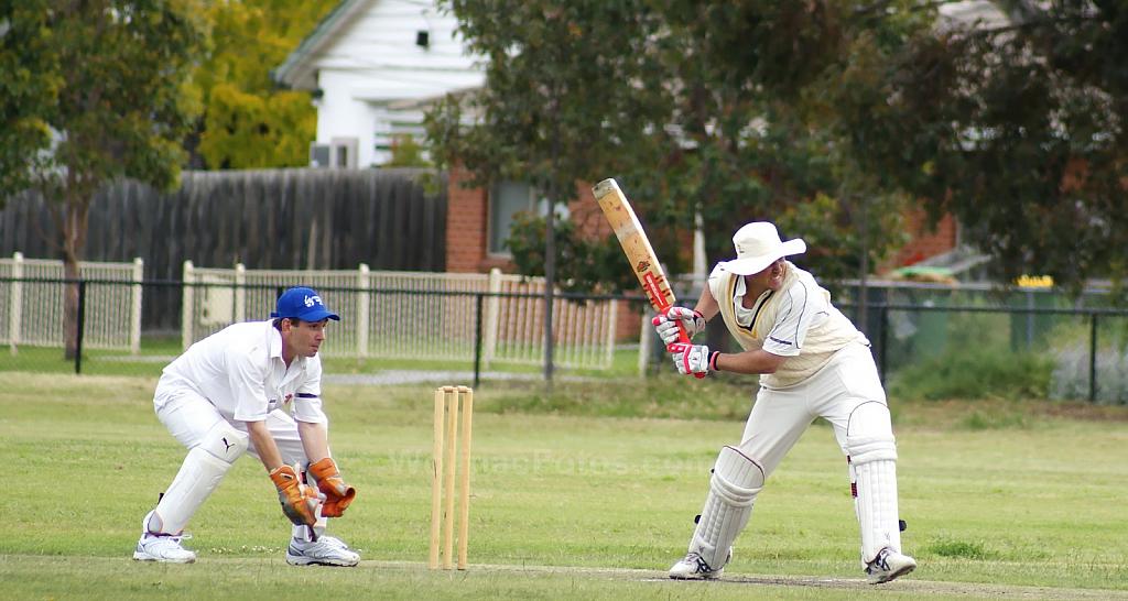 footscray-united-cc 24-11-13 DSC00081 crop