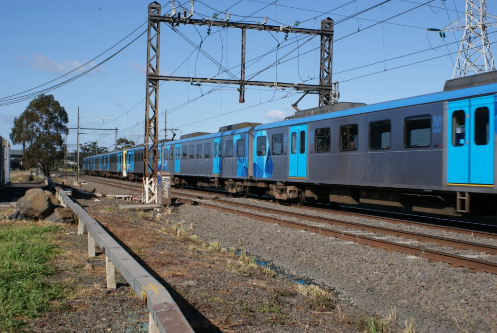 SRV Sunshine-Sydenham Shuttles - 406 - 11-7-10 - DSC02454 [1024x768]