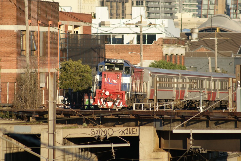 North Melbourne Gunzelling - 9-7-2010 - DSC01959 [1024x768]