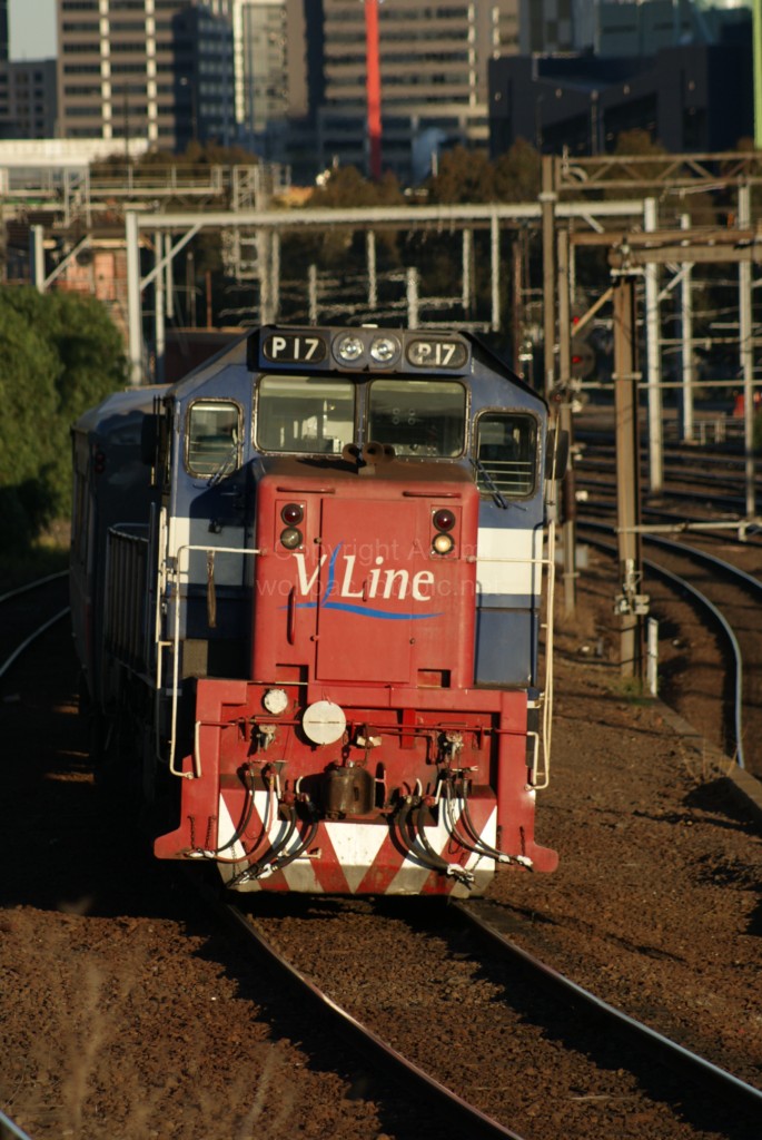 North Melbourne Gunzelling - 9-7-2010 - DSC01962 [1024x768]