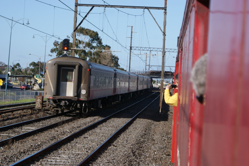 SRV Sunshine-Sydenham Shuttles - 325 - 11-7-10 - DSC02373 [1024x768]