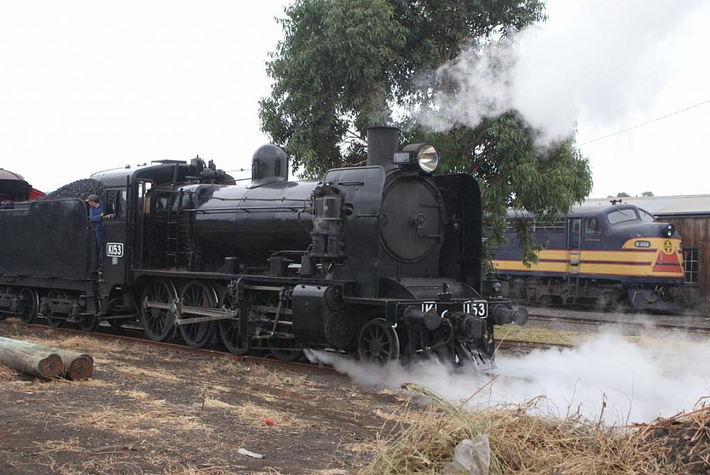 Steamrail Yard Setup - 27-Feb-2010 - 029 of 126 --- [DSC00141 - 1280x768]