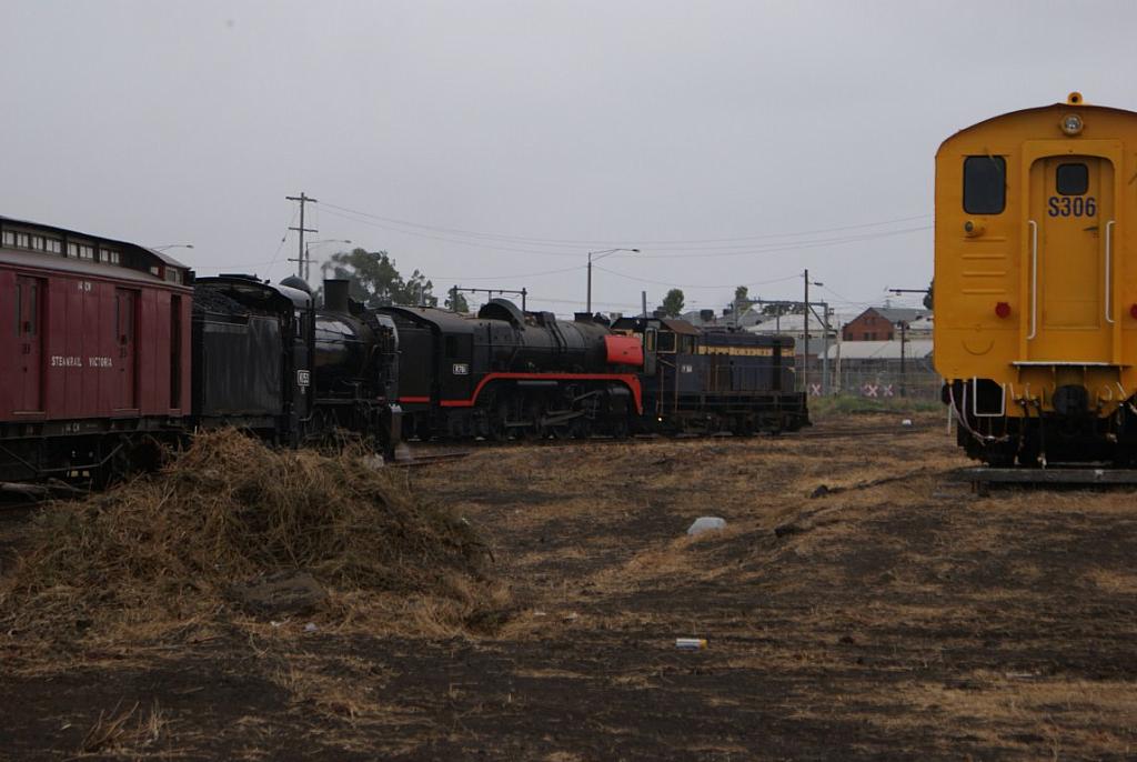 Steamrail Yard Setup - 27-Feb-2010 - 066 of 126 --- [DSC00183 - 1280x768]