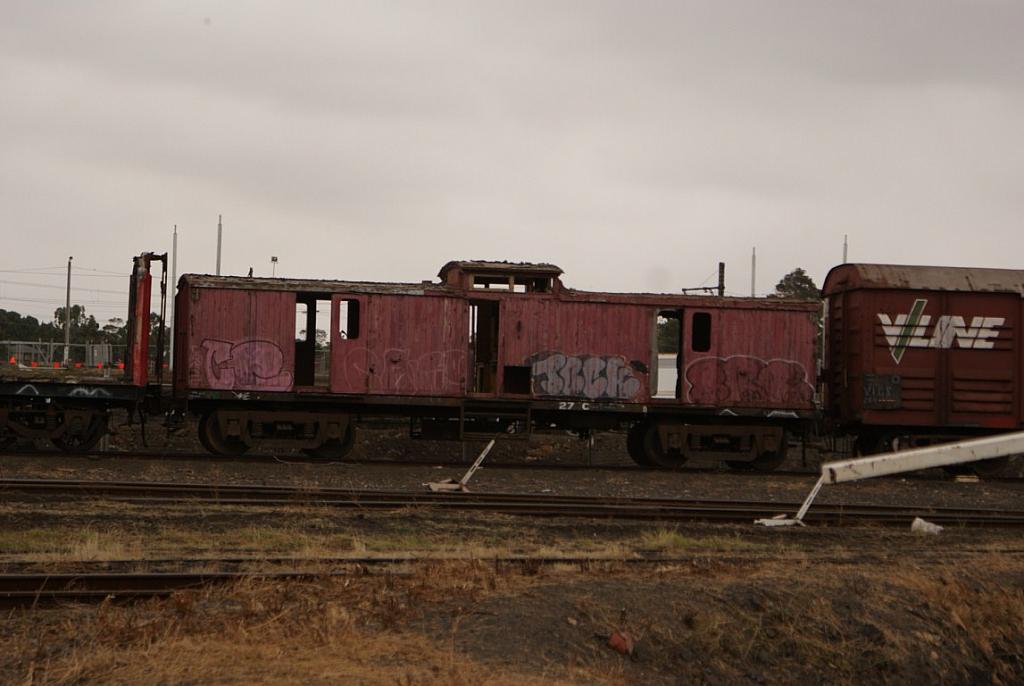 Steamrail Yard Setup - 27-Feb-2010 - 122 of 126 --- [DSC00243 - 1280x768]